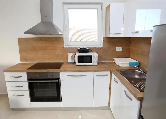 In Okrug Gornji With Sea View, Terrace, Air Conditioning, Wifi 5059-1 Appartement *