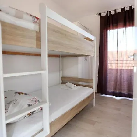 In Okrug Gornji With Sea View, Terrace, Air Conditioning, Wifi 5059-1 Lägenhet *