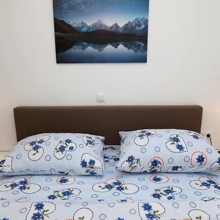In Okrug Gornji With Sea View, Terrace, Air Conditioning, Wifi 5059-1 Διαμέρισμα Τρογκίρ